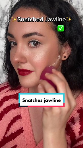 Enhance Your Jawline with This Contouring Technique