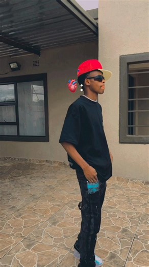 This intro brohh😩❤️❤️🔥 @somnyama, yena yedwa. ❤️#ti̇ktok #goviraltiktok #relatablecontent #fyppppppppppppppppppppppp