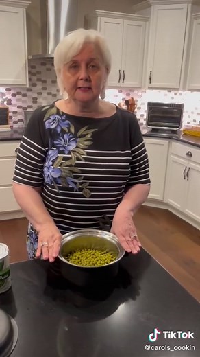 Quick and Easy Canned Peas Side Dish Recipe