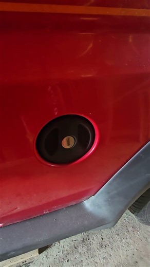 Any ideas? #xr2 #carrestorationproject #mechanic