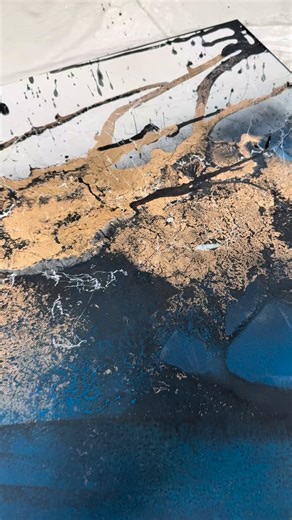 3.4K views · 147 reactions | Wenn Materialien beginnen, miteinander...