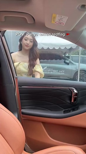 PURI - AION Tunjungan (@puri_aiontunjungan)’s videos with suara asli - PURI - AION Tunjungan