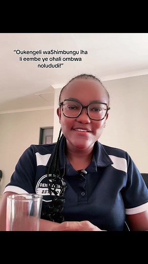 How to Properly Pour and Enjoy Beverages