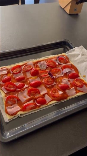 Homemade Pizza 🍕😋