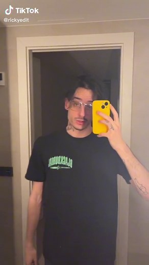 Selfie Moments in the Bathroom: Capturing Fun Angles