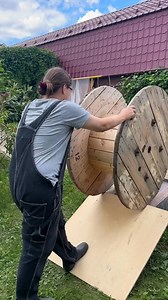 983K views · 5.3K reactions | Cable coil BBQ table for the backyard, comment your verdict | 5-Minute Crafts Family | Facebook