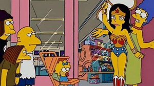 The Simpsons: Homer stichelt beim Gal-Gadot-Cameo gegen DC