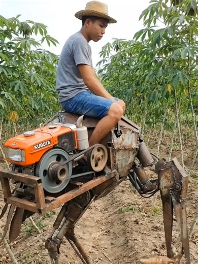 Panen ubi singkong mengunakan robot berbentuk burung yang asap nyah sangat tebal #ai #robot #future #technology #2026
