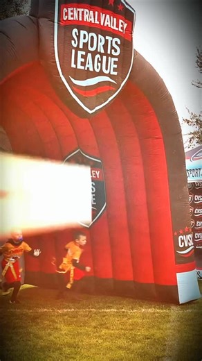 Central Valley Sports League on Instagram: "Week 1 of our winter season is in the books! Here’s some highlights from this weekend! Amazing job to all the athletes! More to come! #CVSL #NFLFLAG @nflflag"