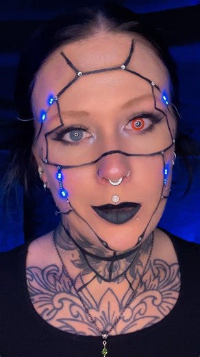 Cyborg makeup (slight flash) #cyborg #makeup #creativemakeup