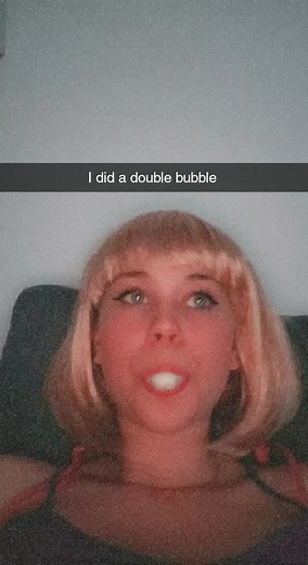 Sorry but I had nothing else to post #charlieandthechocolatefactory #violetbeauregarde #foryou bubblegum