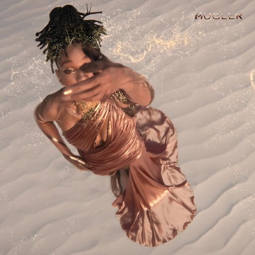 6.3K reactions · 447 shares | Create the extraordinary with Alien Goddess by Mugler. The signature fragrance for women will captivate you in notes of intoxicating amber and warm vanilla. | Mugler | Facebook