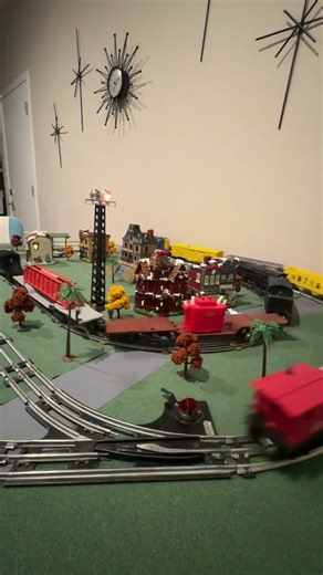 Lionel 2020 inside Lionel GP7 M of W train outside