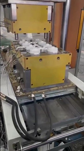 BMC injection molding machine