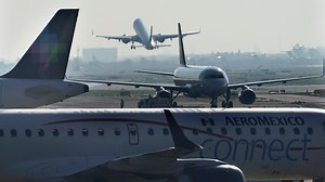 Delta and Aeromexico jets nearly collide at Mexico City airport