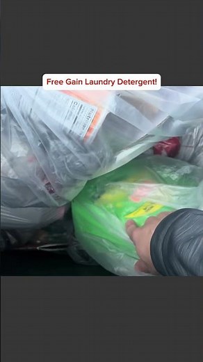 The easiest dumpster dive ever… I found a full Gain detergent bottle! #free #dumpsterhaul