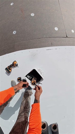 Roofing day . Installing tpo roof #roof #roofing#roofer #construction