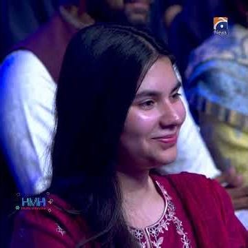 Public's weird behavior while performing Umrah! | #hasnamanahai #tabishhashmi #shorts