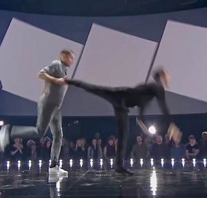 32K views · 544 reactions | This is amazing Dance  | 햧 헒 헉 헇 허 헍 헂 헓 햾 | Facebook