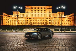 TEST DRIVE: 2021 Audi A8 60 TFSI e - The Hybrid Limo