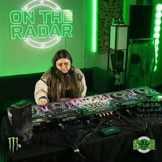 ARIELLE LANA ON THE RADAR DJ SET OUT NOW(no i did not have to pay for this. pls stop sharing that fake scam email going around 😭)https://t.co/fg26uD0RGT