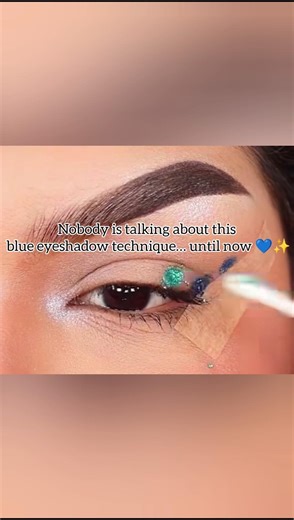 Blue Teal Shimmer Eyeshadow Look | Stunning Color Makeup#shorts