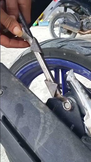 mechanical tricks to open a stubborn bolt #tutorial