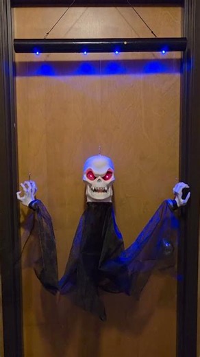 Gemmy Animated Floating Bald Skull Skeleton - DEMO