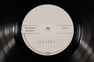 The Rolling Stones - Undercover