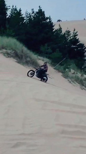 Some local android surveillance footage #pnw #dunes #dirtbikes #moto ... | Motowens