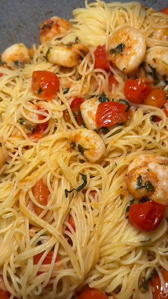 Scampi à l’ail et au citron 😍🍤 | @makegoodfood.ca #pastarecipe #goodfood #easyrecipe #scampi #foodie