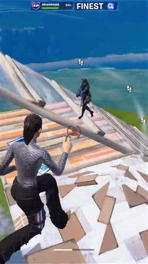 En stream tout les jours sur ma chaine TWITCH #fortnite #fortniteclips #gaming #clips #live #humour
