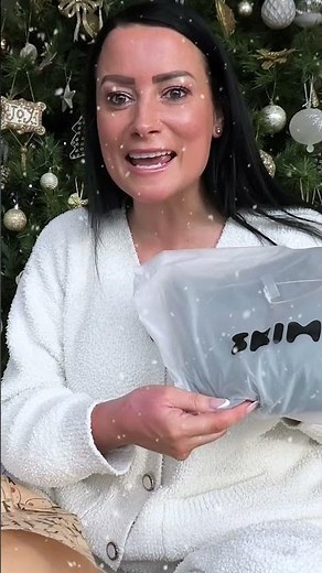 🎄Join Kelli Smith as our festive A to Z continues with S, as we shine a spotlight on another brand🎄