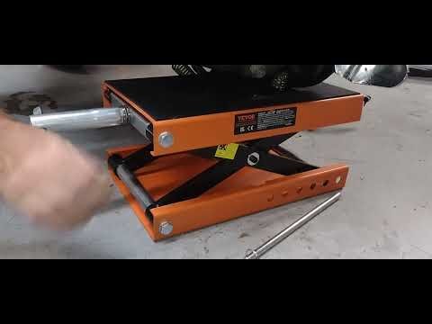 How to jack your Motorcycle up with a Vevor scissor lift #vevorscissorjack,#vevorlift,#harley,#dyna