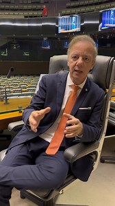 1.7K views · 279 reactions | Proposta vitoriosa prevê como técnica de Linguagem Simples na redação de textos destinados ao cidadão que a administração pública não usará novas formas de flexão de gênero e de número das palavras da língua portuguesa, em contrariedade às regras gramaticais consolidadas, ao Vocabulário da Língua Portuguesa. | Ismael Dos Santos | Facebook