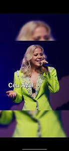 41K views · 2K reactions | Céu azul é uma delicada canção de uma banda pesada que sempre admirei, o Charlie Brown Jr. A música une as pessoas, não separa. Veja no Audiovisual Amorosa (Ao Vivo) no Youtube!�#40AnosDeCarreiraPaulaToller #TurnêAmorosa #PaulaToller #CéuAzul | Paula Toller Oficial | Facebook