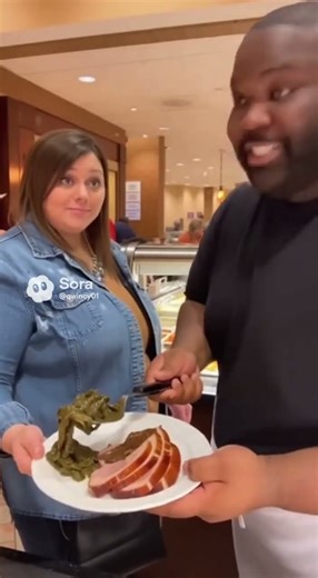 Buffet man down a whole hog 🐖🤣😂😂😂😂