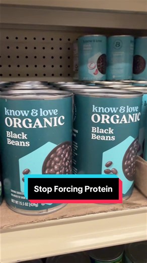 POV: You’re tired of pretending protein bars taste good 😅 Protein doesn’t have to mean dry snacks and desperation. You can hit your goals and enjoy your meals. Sometimes that just means keeping practical, protein-packed freezer options on hand (Forks Over Knives makes it easy). Eat well. Stay full. Move on with your day. 👉 Stop forcing protein. Start enjoying it. #PlantBasedLife #ProteinGoals #HealthyChoices #MealHack