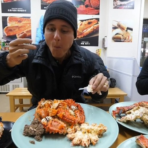 1.5M views · 33K reactions | Red King Crab and Hanasaki Crab in Sapporo, Japan! | Migrationology | Facebook
