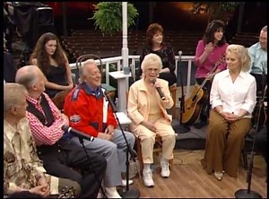 Ferlin Husky and Jean Shepard Country Music Hall of Fame Artist still sound as great as ever singing this song together! | Country Road TV