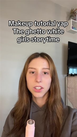 Makeup Tutorial with a Stylish Two-in-One Razor