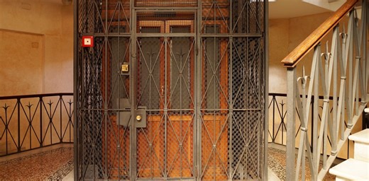 Discrimination en raison de l’origine sociale : quand la France respectera-t-elle les textes internationaux ?