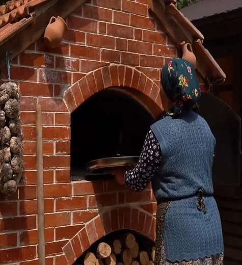 Cooking fresh food for life | Easy Life TV