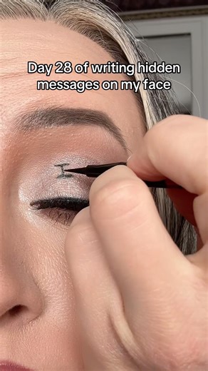 Benefit of hooded eyes #makeup #hiddenmessage #beauty #hoodedeyes #hoodedeyesmakeup