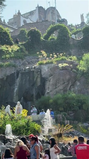 Cascadas de la Basilica de Guadalupe - Ciudad de México