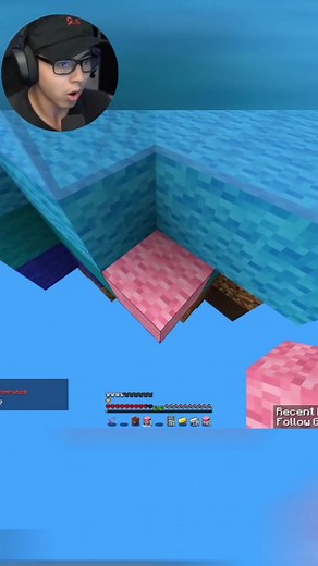 Epic 1 Block Clutch in Minecraft Bedwars on Hypixel Server