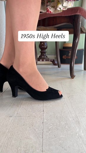I dont have a lot of 1950s high heels, but i have these three. Esther is a 1940s/1950s shoe by the way, Julia and Margaret are both classic 1950s styles. #memeryshoes #vintageshoes #1950s #fyp