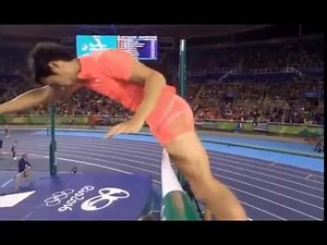 Athlete Suffers Unfortunate Dick Accident During Olympic Pole Vault At Rio 2016