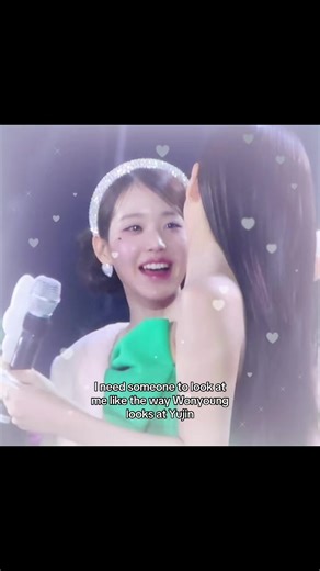 oh she's so in love with her #annyeongz #wonyoung #kpopfyp #wlw #viral