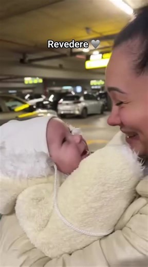 Revederea emoționantă cu Naomi